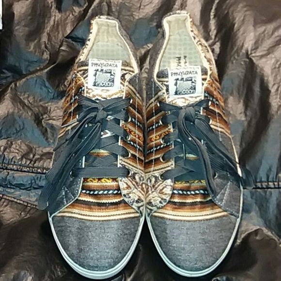 Phuyupata fashion skater shoe sneaker like new - Picture 3 of 13